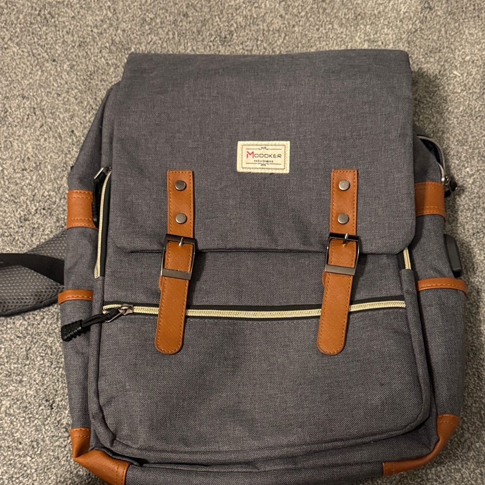Gray and Brown Men's Backpack